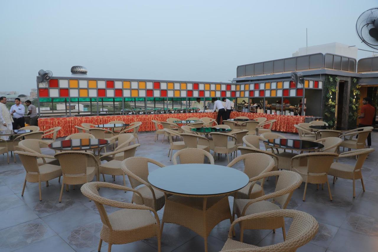 Hotel Haris Mg Road Gurugram Gurgaon Exterior foto