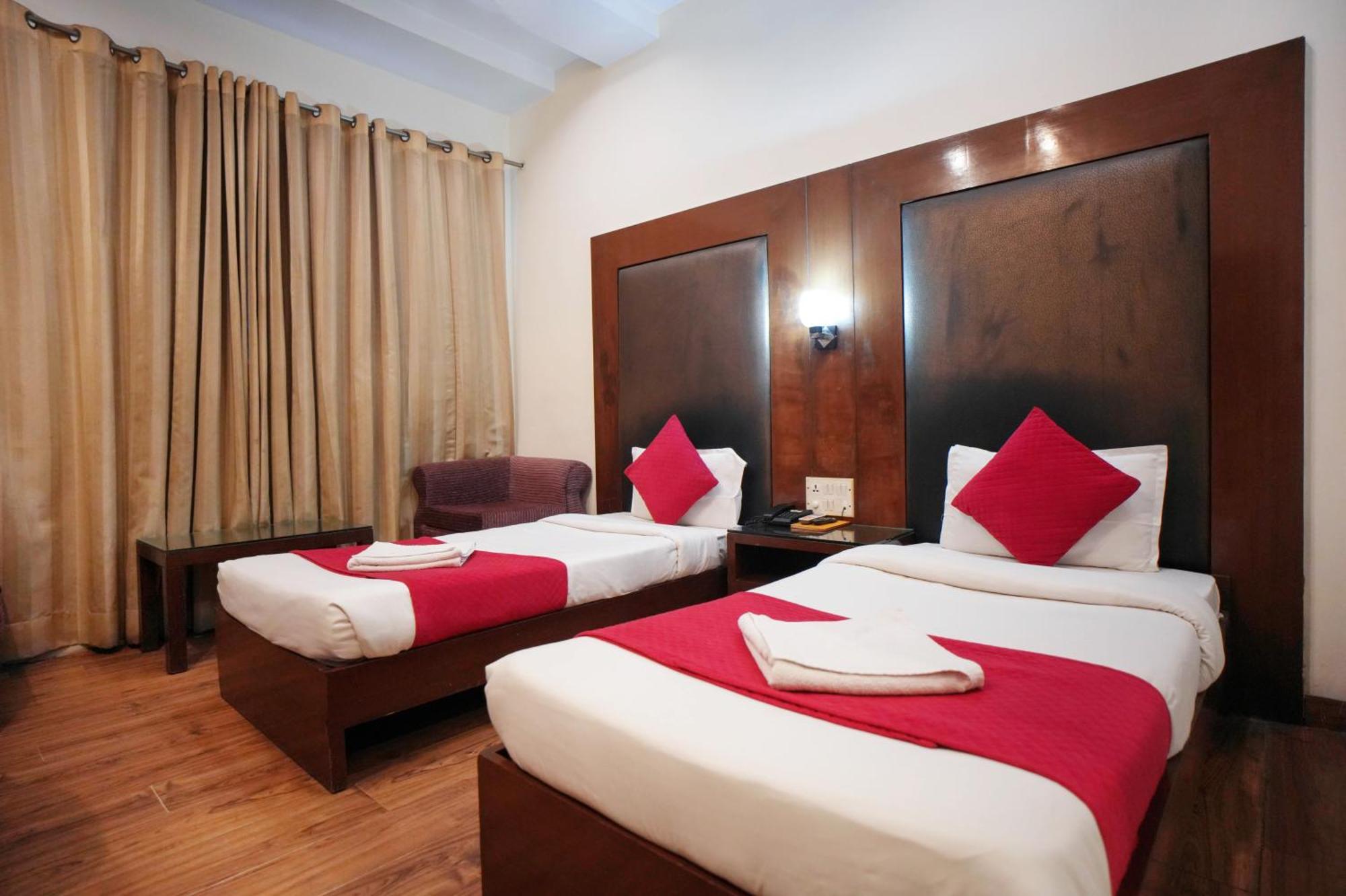 Hotel Haris Mg Road Gurugram Gurgaon Exterior foto