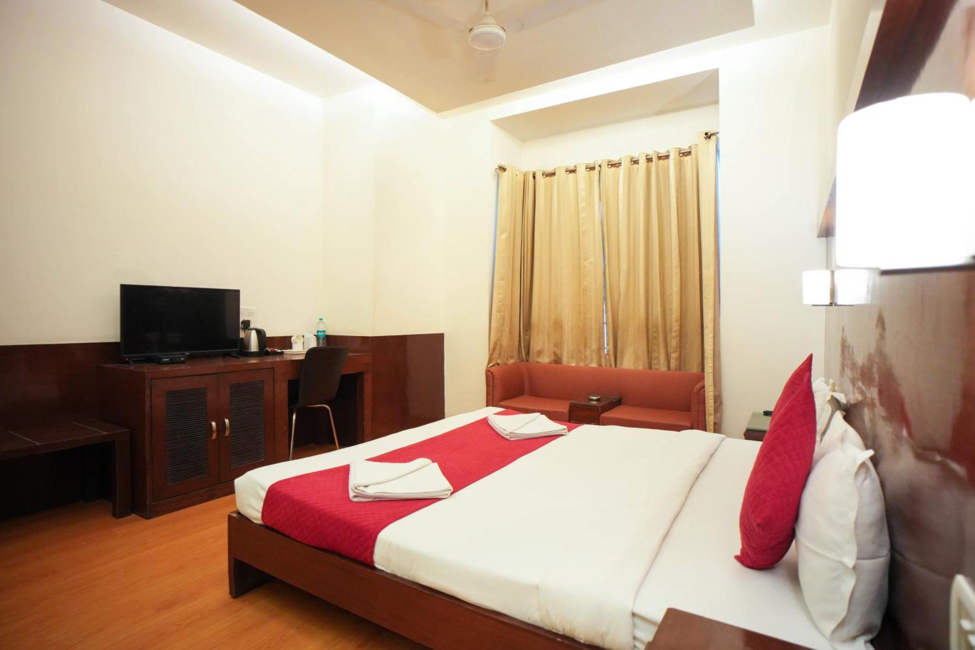 Hotel Haris Mg Road Gurugram Gurgaon Exterior foto