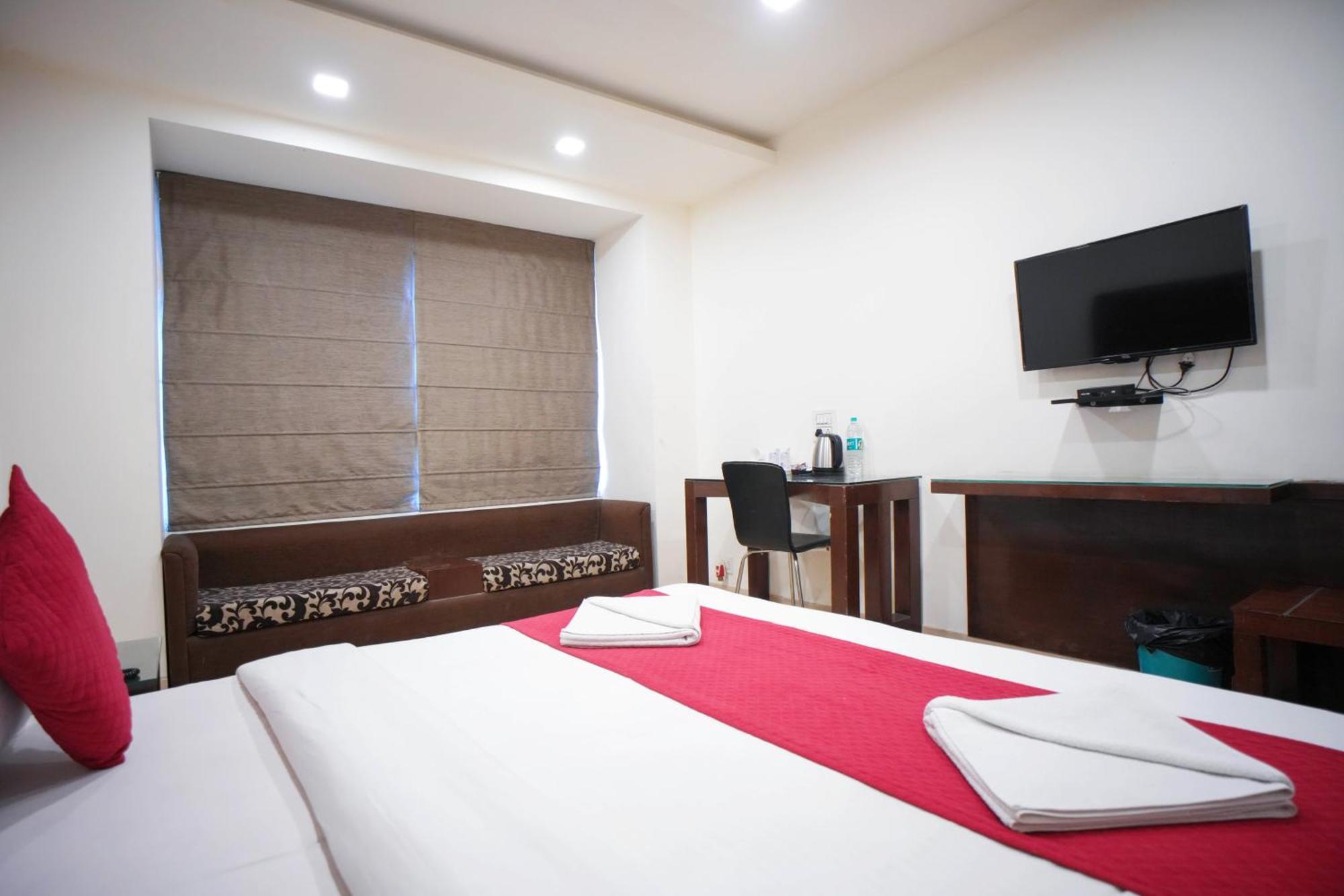 Hotel Haris Mg Road Gurugram Gurgaon Exterior foto